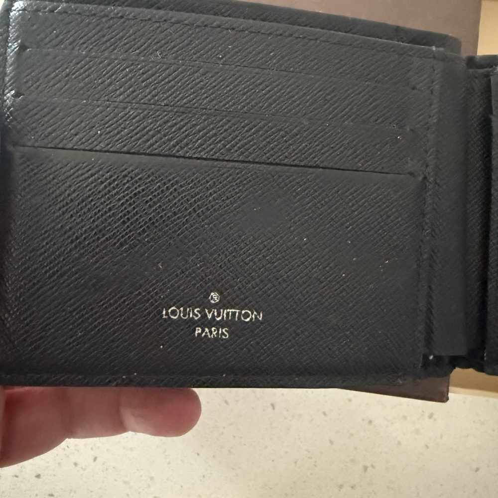 Louis Vuitton Multiple Wallet – Damier Graphite - Picture 7 of 11
